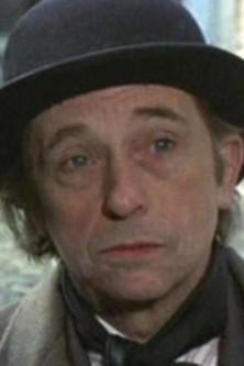 George Tovey fotoğrafı