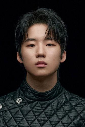 Lee Geon-woo fotoğrafı