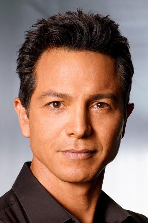 Benjamin Bratt fotoğrafı