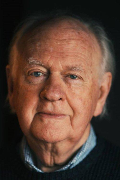 Oliver Ford Davies fotoğrafı