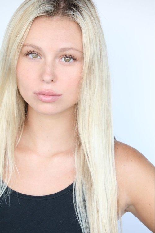 Alexandra Peters fotoğrafı