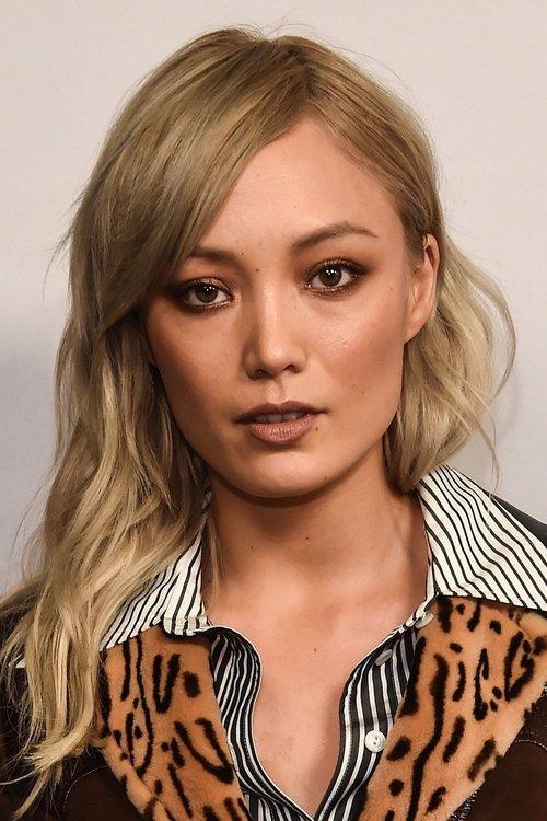 Pom Klementieff fotoğrafı