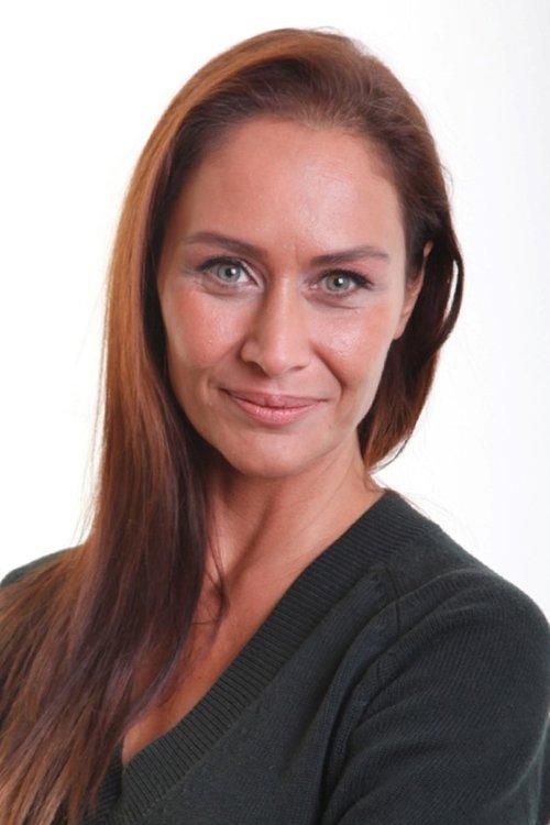 Neslihan Acar fotoğrafı