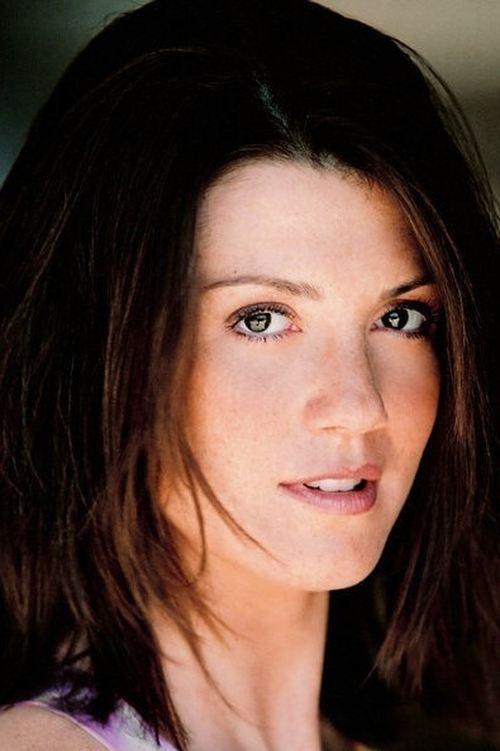 Zoe McLellan fotoğrafı