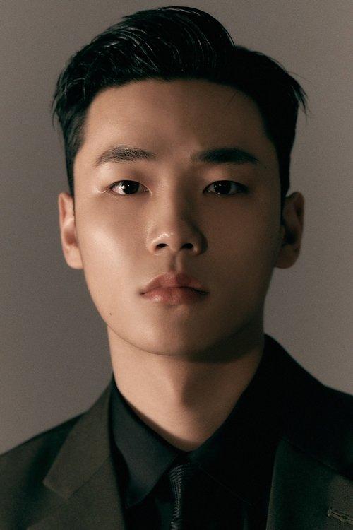 Lee Min-jae fotoğrafı