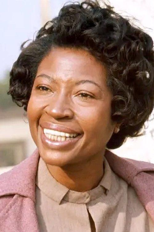 Lynn Hamilton fotoğrafı