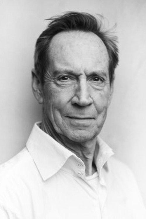 Jonathan Hyde fotoğrafı