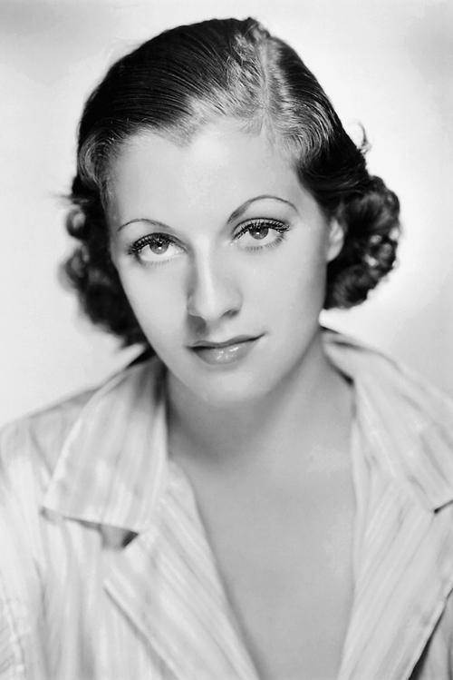 Martha Sleeper fotoğrafı