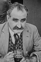 William McCall fotoğrafı