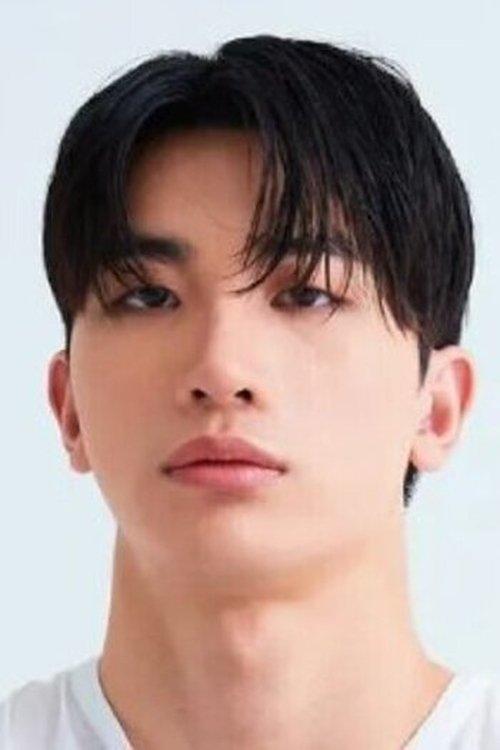 Jung Joon-gyo fotoğrafı