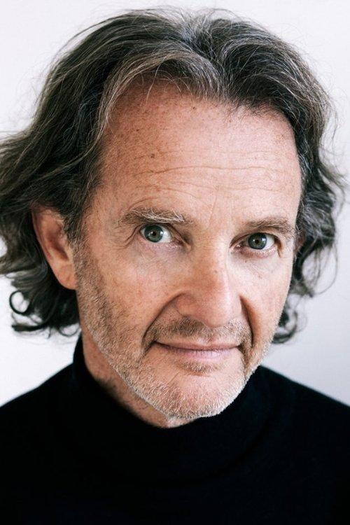 Anton Lesser fotoğrafı