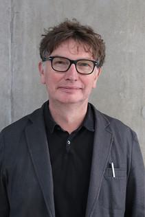 Andrew Macdonald fotoğrafı