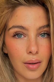 Laura Boado fotoğrafı