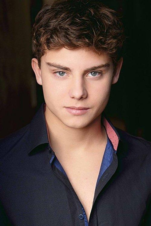 Carson MacCormac fotoğrafı