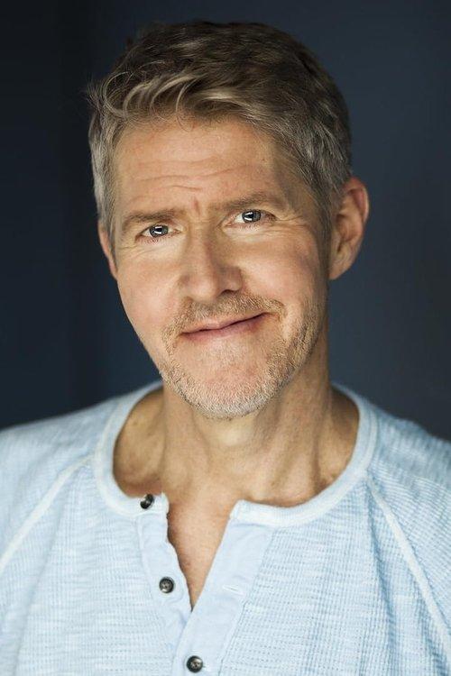 J.C. MacKenzie fotoğrafı