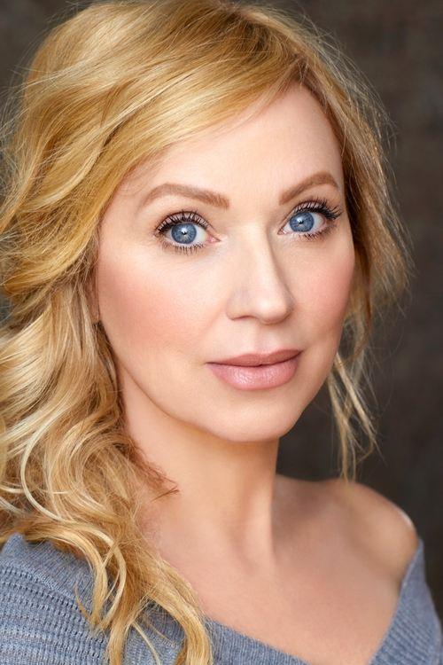 Leigh-Allyn Baker fotoğrafı