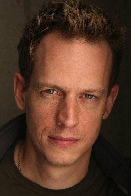 John Asher fotoğrafı