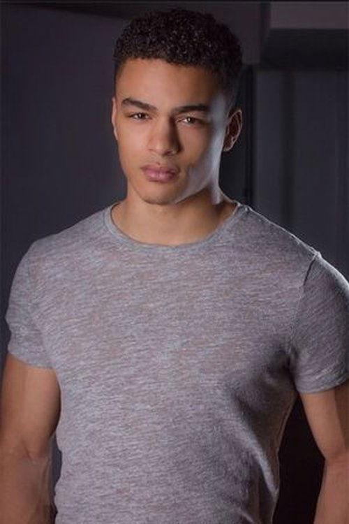 Gabriel Darku fotoğrafı