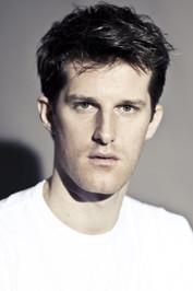 Theo Cross fotoğrafı