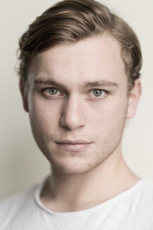 George Parker fotoğrafı