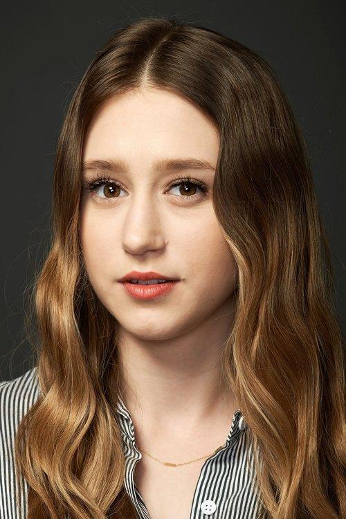 Taissa Farmiga fotoğrafı