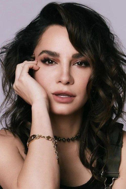 Martha Higareda fotoğrafı
