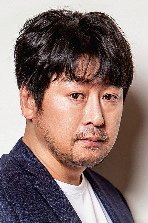 Kim Yun-seok fotoğrafı