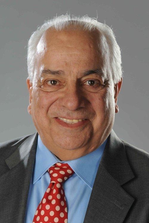 Zeki Alasya fotoğrafı