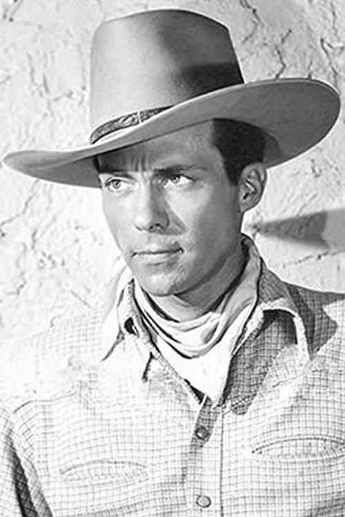 Dennis Moore fotoğrafı