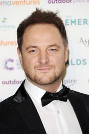 Mikey Graham fotoğrafı