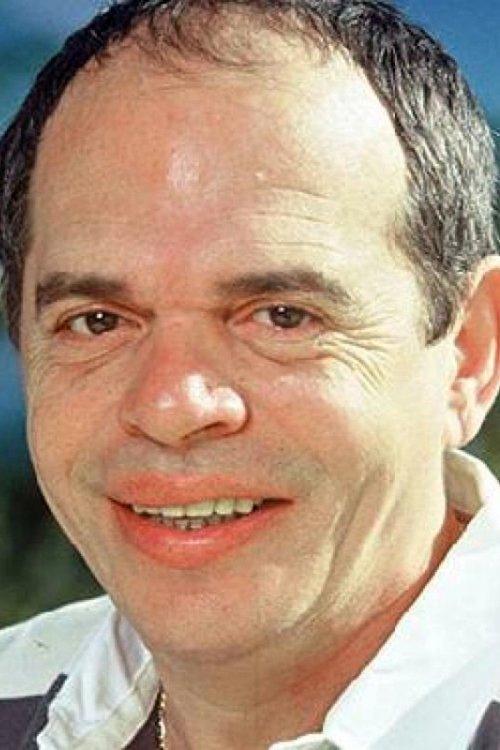 Ticky Holgado fotoğrafı