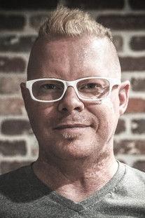 Jason McClellan fotoğrafı