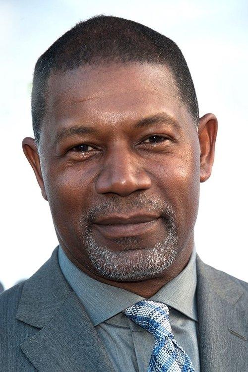 Dennis Haysbert fotoğrafı