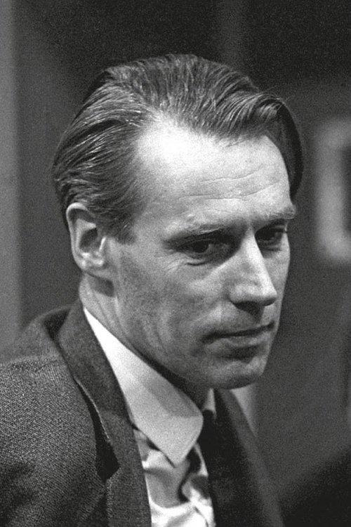 George Martin fotoğrafı