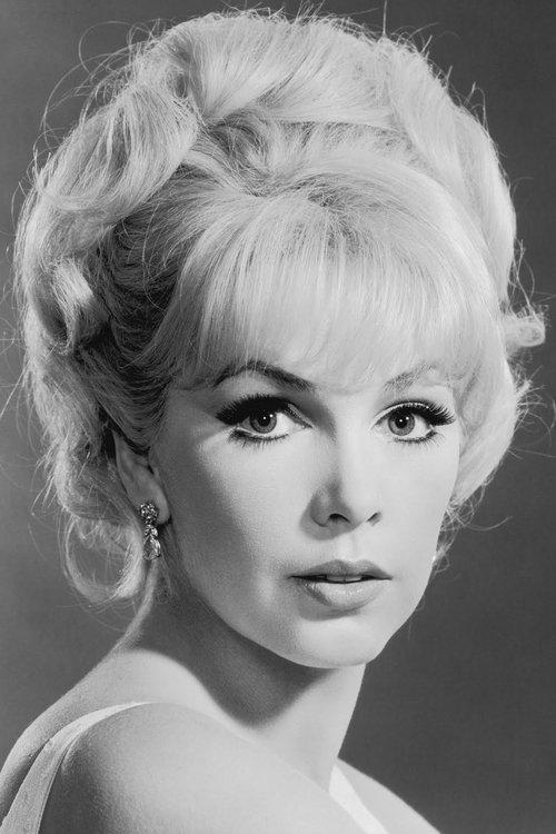 Stella Stevens fotoğrafı