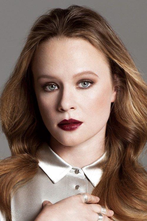 Thora Birch fotoğrafı