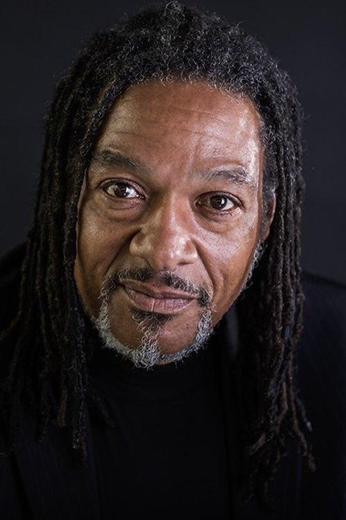 James R. Baylis fotoğrafı