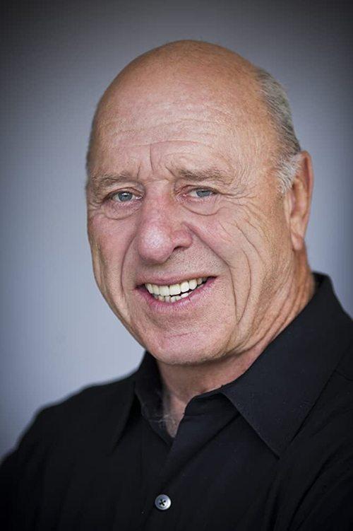 George Fisher fotoğrafı