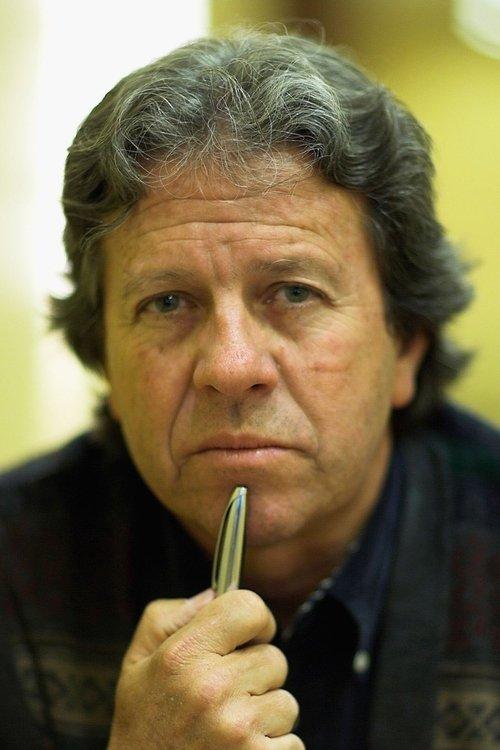 Luis Llosa fotoğrafı