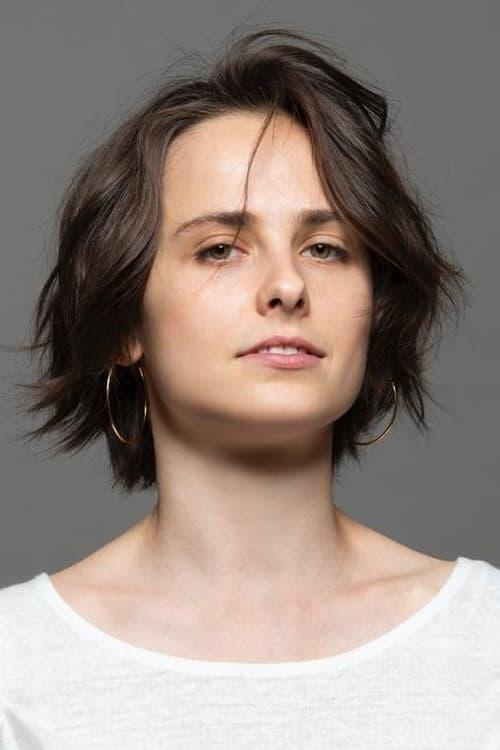 Pauline Chalamet fotoğrafı