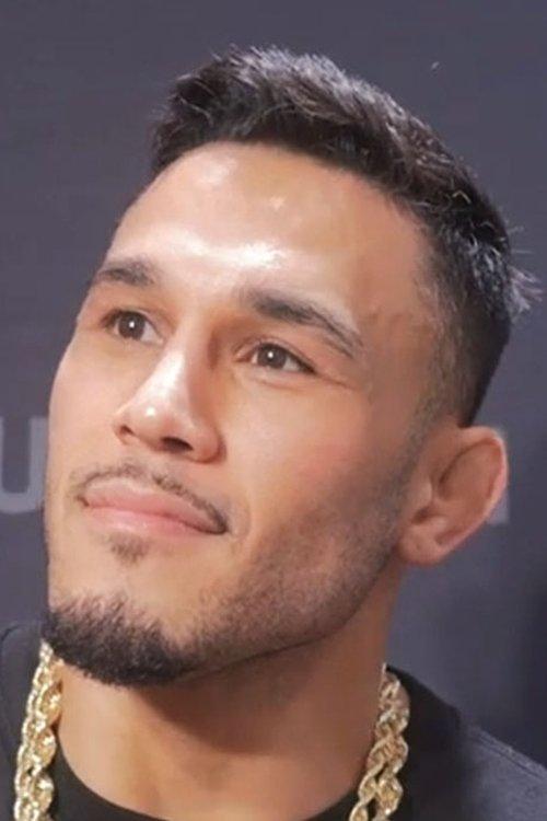 Brad Tavares fotoğrafı