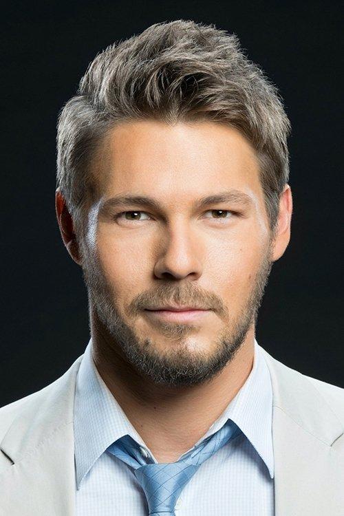 Scott Clifton fotoğrafı