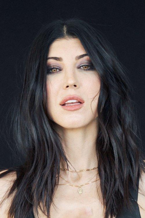 Briana Cuoco fotoğrafı