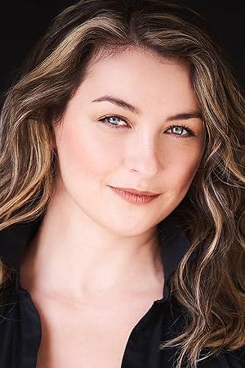 Ann Pirvu fotoğrafı