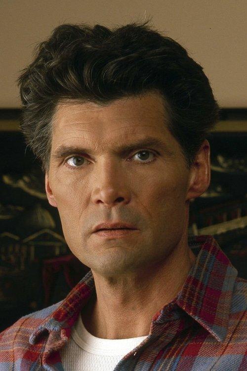 Everett McGill fotoğrafı