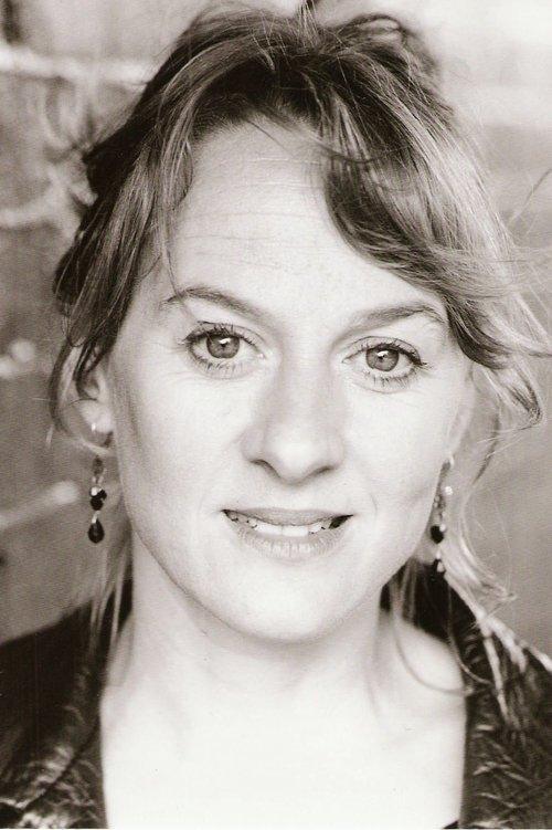 Niamh Cusack fotoğrafı