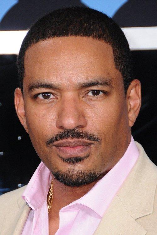 Laz Alonso fotoğrafı