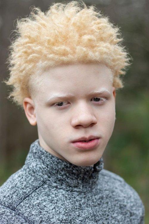 Olaniyan Thurmon fotoğrafı