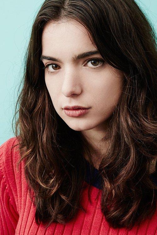 Dylan Gelula fotoğrafı