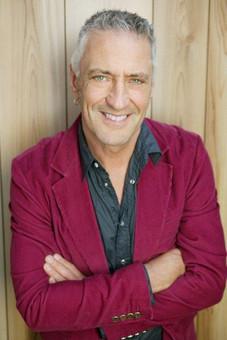 John Waters fotoğrafı